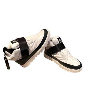 Sorel White and Black Women's Winter Rain Boots